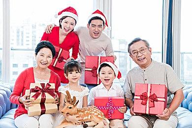 《宇宙机器人》新作最初考虑过开放世界 但最终为了游戏多样性选择关卡制